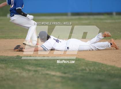 Thumbnail 2 in Clairemont vs Coronado (Lion's Tournament) photogallery.