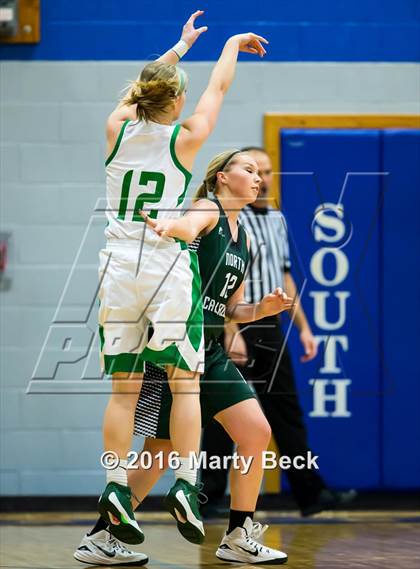 Thumbnail 1 in North Callaway vs New Haven (South Callaway Varsity Tournament) photogallery.