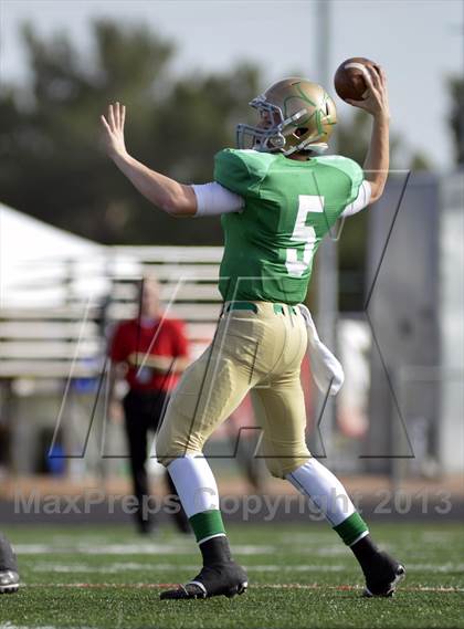 Thumbnail 3 in Yuma Catholic vs. Round Valley (AIA D5 Final) photogallery.