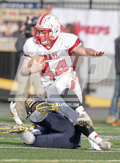 Thumbnail 1 in Farrell vs. Lackawanna Trail (PIAA 1A Championship) photogallery.