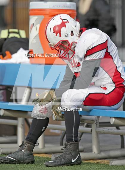 Thumbnail 1 in Farrell vs. Lackawanna Trail (PIAA 1A Championship) photogallery.