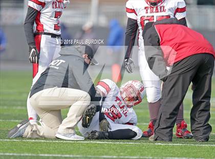 Thumbnail 1 in Farrell vs. Lackawanna Trail (PIAA 1A Championship) photogallery.