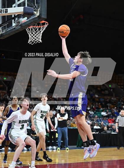 Thumbnail 3 in Fort Collins vs. Fossil Ridge (CHSAA 6A Great 8) photogallery.