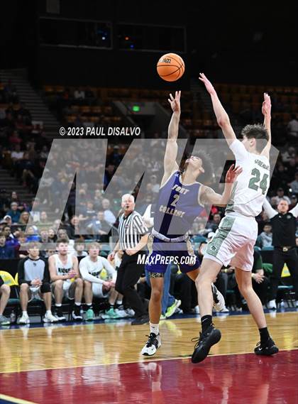 Thumbnail 3 in Fort Collins vs. Fossil Ridge (CHSAA 6A Great 8) photogallery.