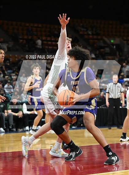 Thumbnail 2 in Fort Collins vs. Fossil Ridge (CHSAA 6A Great 8) photogallery.