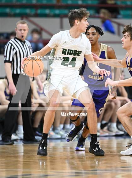 Thumbnail 1 in Fort Collins vs. Fossil Ridge (CHSAA 6A Great 8) photogallery.