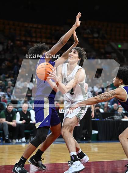 Thumbnail 3 in Fort Collins vs. Fossil Ridge (CHSAA 6A Great 8) photogallery.