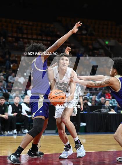 Thumbnail 1 in Fort Collins vs. Fossil Ridge (CHSAA 6A Great 8) photogallery.