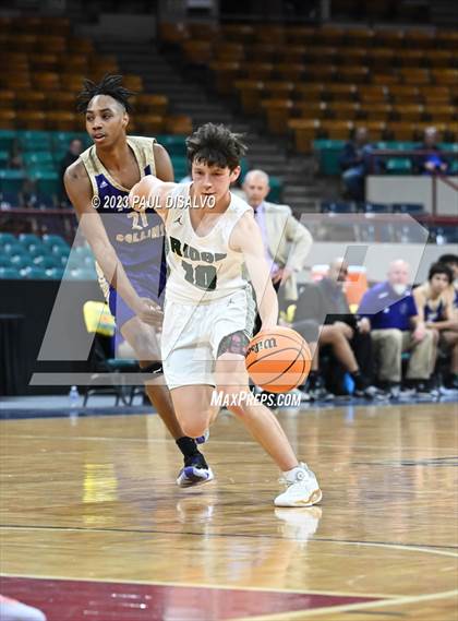 Thumbnail 3 in Fort Collins vs. Fossil Ridge (CHSAA 6A Great 8) photogallery.