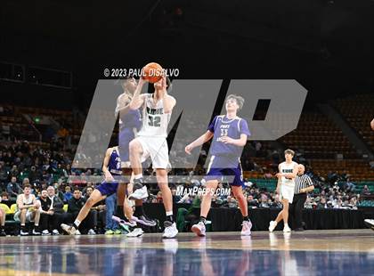 Thumbnail 3 in Fort Collins vs. Fossil Ridge (CHSAA 6A Great 8) photogallery.