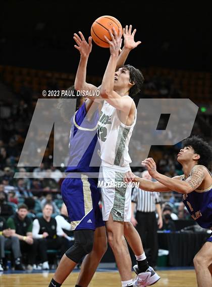 Thumbnail 3 in Fort Collins vs. Fossil Ridge (CHSAA 6A Great 8) photogallery.