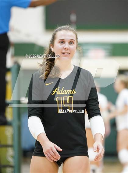 Thumbnail 3 in Adams vs. Cass Tech (Notre Dame Prep Quad) photogallery.