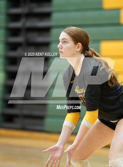 Thumbnail 1 in Adams vs. Cass Tech (Notre Dame Prep Quad) photogallery.