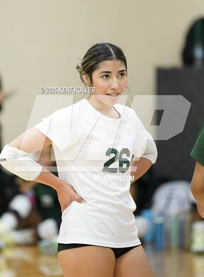 Thumbnail 1 in Adams vs. Cass Tech (Notre Dame Prep Quad) photogallery.