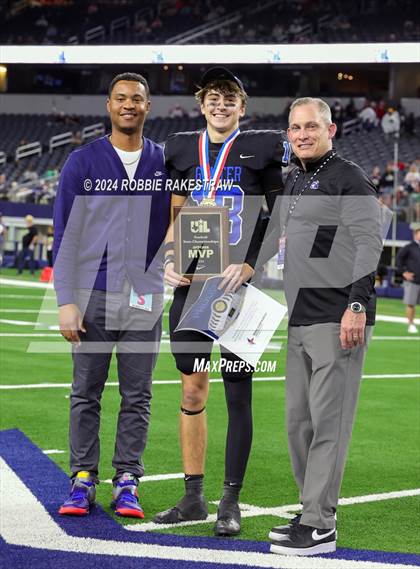Thumbnail 1 in Woodville @ Gunter (UIL 3A Division II Football Final Medal Ceremony) photogallery.