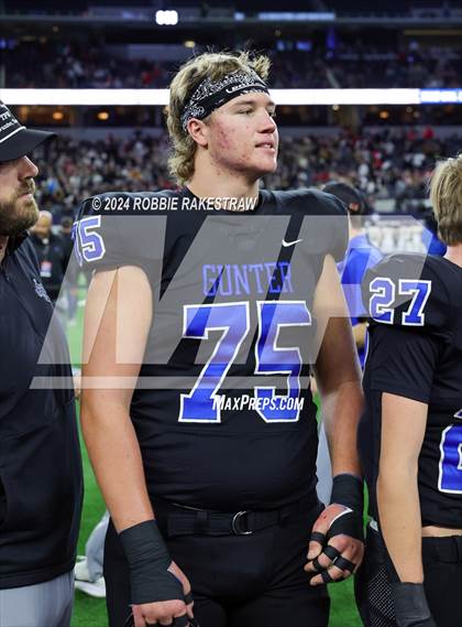 Thumbnail 3 in Woodville @ Gunter (UIL 3A Division II Football Final Medal Ceremony) photogallery.