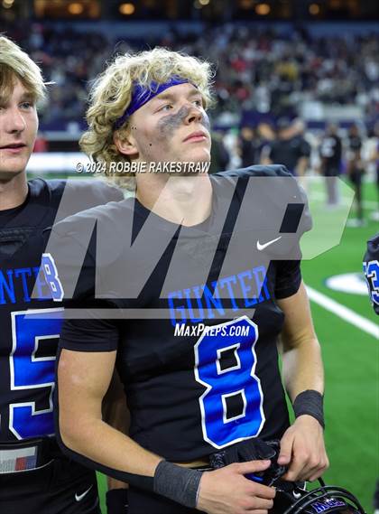 Thumbnail 1 in Woodville @ Gunter (UIL 3A Division II Football Final Medal Ceremony) photogallery.