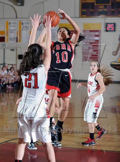 Thumbnail 3 in Hart vs. Flintridge Sacred Heart  (La Canada Tournament) photogallery.