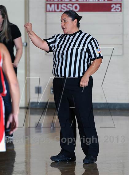 Thumbnail 2 in Hart vs. Flintridge Sacred Heart  (La Canada Tournament) photogallery.