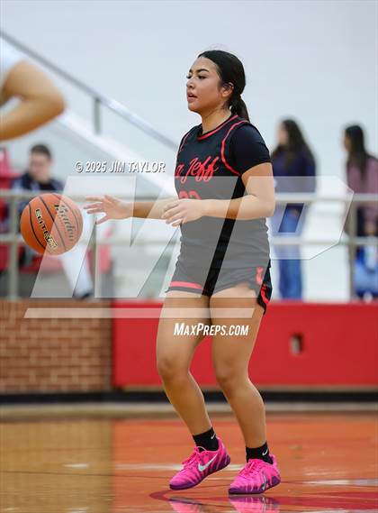 Thumbnail 3 in Jefferson vs McGregor (AutoWorld Chevrolet GMC Year-End Classic) photogallery.