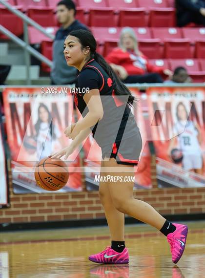 Thumbnail 3 in Jefferson vs McGregor (AutoWorld Chevrolet GMC Year-End Classic) photogallery.