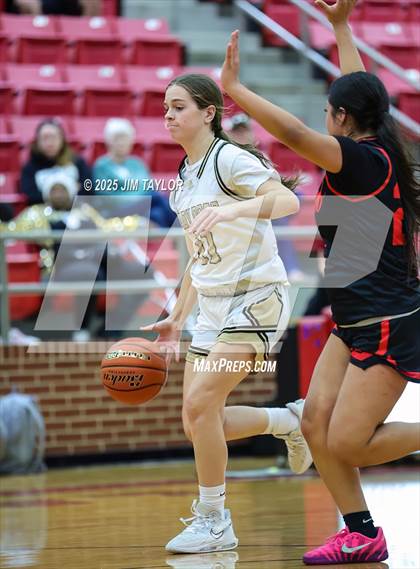 Thumbnail 1 in Jefferson vs McGregor (AutoWorld Chevrolet GMC Year-End Classic) photogallery.