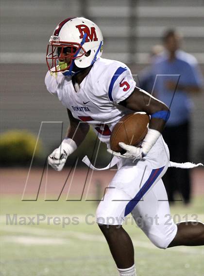 Thumbnail 2 in St. Joseph Regional vs. DeMatha (I-95 New Jersey Football Classic) photogallery.
