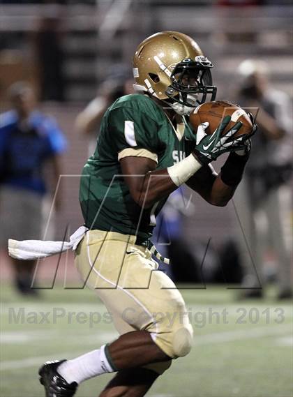 Thumbnail 1 in St. Joseph Regional vs. DeMatha (I-95 New Jersey Football Classic) photogallery.
