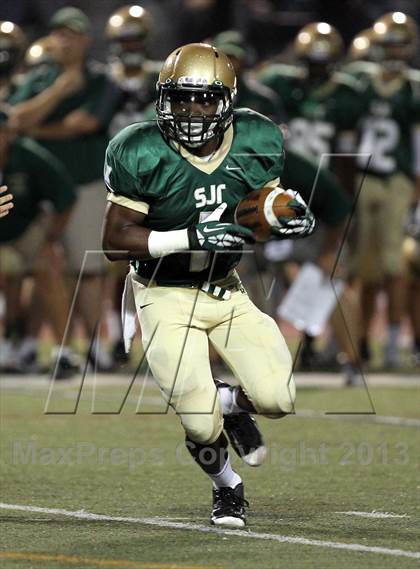 Thumbnail 1 in St. Joseph Regional vs. DeMatha (I-95 New Jersey Football Classic) photogallery.