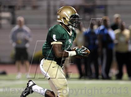 Thumbnail 3 in St. Joseph Regional vs. DeMatha (I-95 New Jersey Football Classic) photogallery.