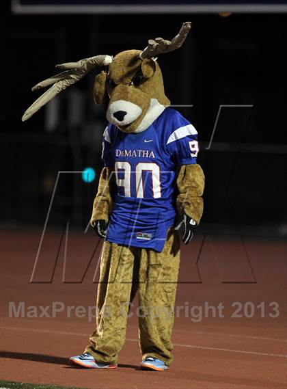 Thumbnail 1 in St. Joseph Regional vs. DeMatha (I-95 New Jersey Football Classic) photogallery.
