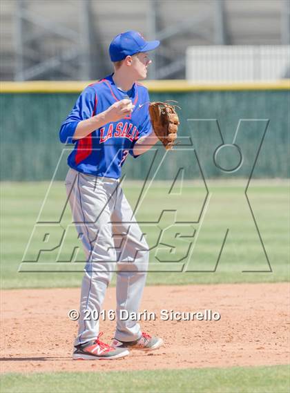 Thumbnail 3 in Highlands Ranch vs. La Salle (Coach Bob National Invitational) photogallery.