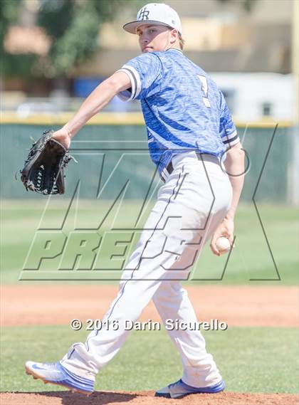 Thumbnail 2 in Highlands Ranch vs. La Salle (Coach Bob National Invitational) photogallery.