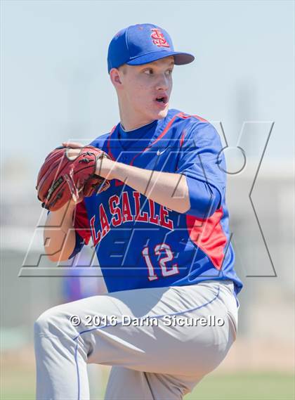 Thumbnail 1 in Highlands Ranch vs. La Salle (Coach Bob National Invitational) photogallery.