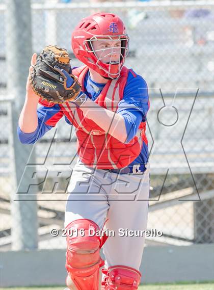 Thumbnail 2 in Highlands Ranch vs. La Salle (Coach Bob National Invitational) photogallery.