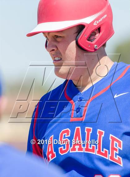 Thumbnail 3 in Highlands Ranch vs. La Salle (Coach Bob National Invitational) photogallery.