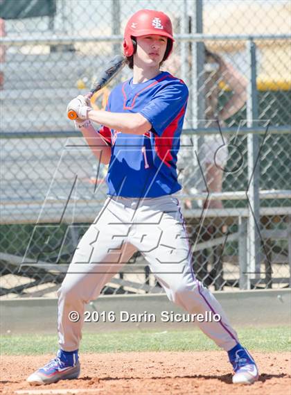 Thumbnail 1 in Highlands Ranch vs. La Salle (Coach Bob National Invitational) photogallery.