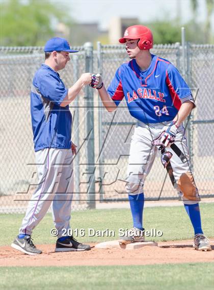 Thumbnail 3 in Highlands Ranch vs. La Salle (Coach Bob National Invitational) photogallery.