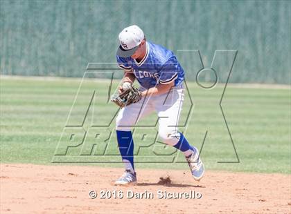 Thumbnail 1 in Highlands Ranch vs. La Salle (Coach Bob National Invitational) photogallery.
