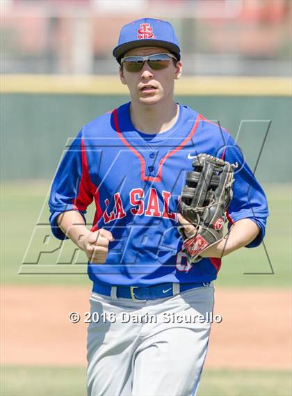 Thumbnail 2 in Highlands Ranch vs. La Salle (Coach Bob National Invitational) photogallery.