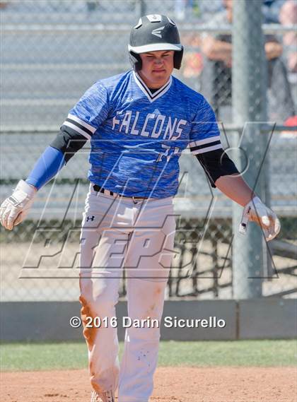 Thumbnail 1 in Highlands Ranch vs. La Salle (Coach Bob National Invitational) photogallery.