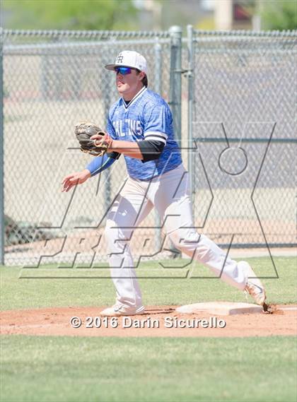 Thumbnail 1 in Highlands Ranch vs. La Salle (Coach Bob National Invitational) photogallery.