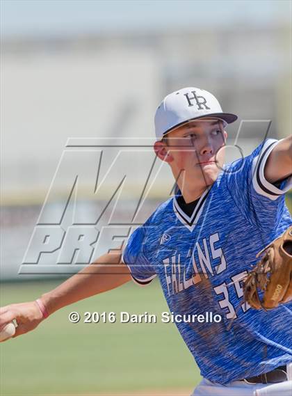 Thumbnail 2 in Highlands Ranch vs. La Salle (Coach Bob National Invitational) photogallery.