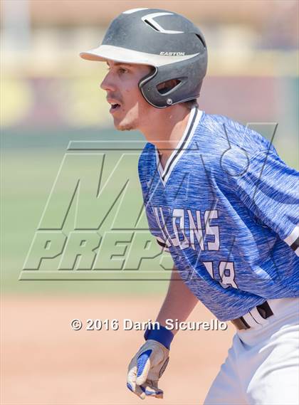 Thumbnail 2 in Highlands Ranch vs. La Salle (Coach Bob National Invitational) photogallery.