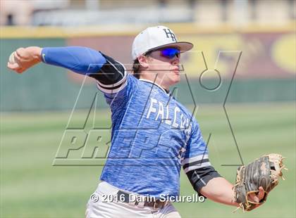 Thumbnail 3 in Highlands Ranch vs. La Salle (Coach Bob National Invitational) photogallery.