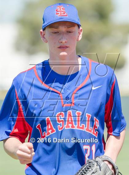 Thumbnail 1 in Highlands Ranch vs. La Salle (Coach Bob National Invitational) photogallery.