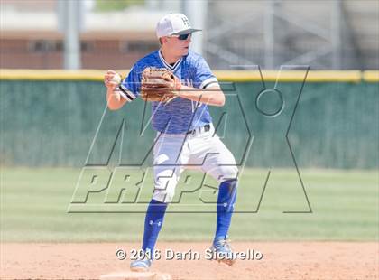 Thumbnail 2 in Highlands Ranch vs. La Salle (Coach Bob National Invitational) photogallery.