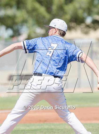 Thumbnail 1 in Highlands Ranch vs. La Salle (Coach Bob National Invitational) photogallery.