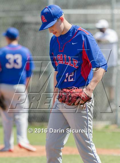 Thumbnail 2 in Highlands Ranch vs. La Salle (Coach Bob National Invitational) photogallery.