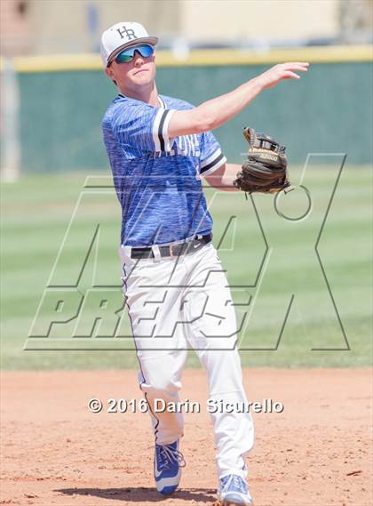 Thumbnail 3 in Highlands Ranch vs. La Salle (Coach Bob National Invitational) photogallery.